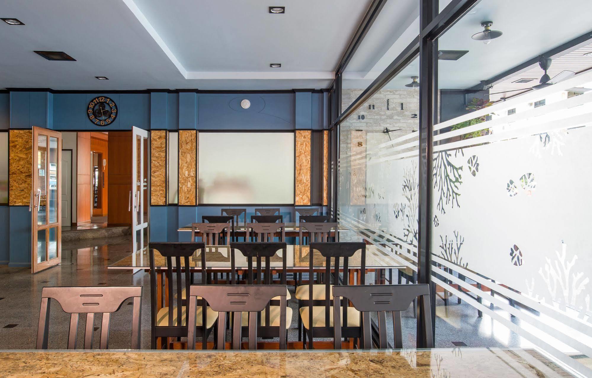 Хостел Amity Poshtel Крабі Екстер'єр фото